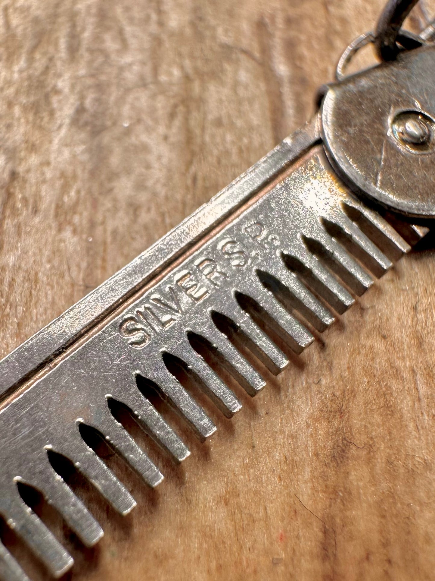 Vintage Gelenkklappkamm 925 Sterling Silber Anhänger