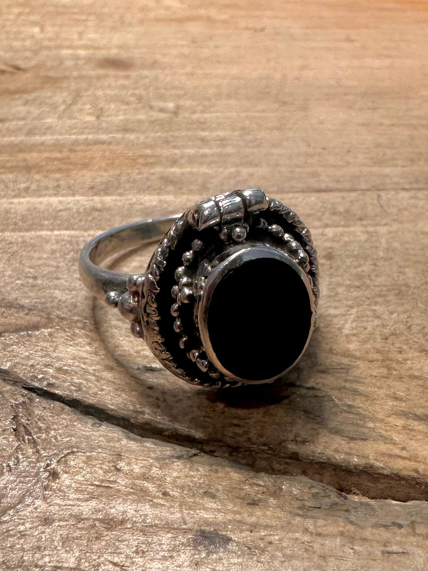 Vintage Tribal Poison 925 Silver Size Q1/2 Ring