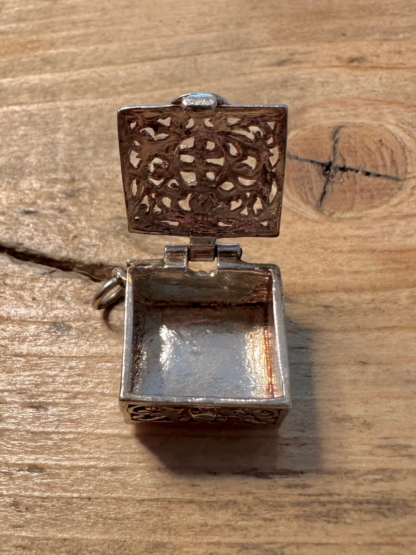 Vintage Miniature Treasure Chest 925 Silver Pendant