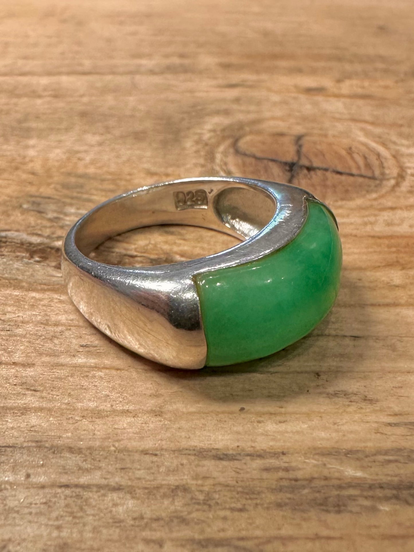 Modernist Jade Green 925 Silver Size L Ring