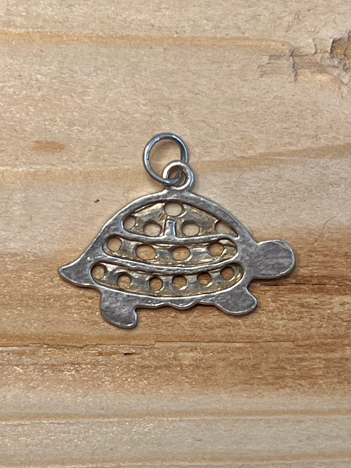Flat Turtle 925 Sterling Silver Pendant