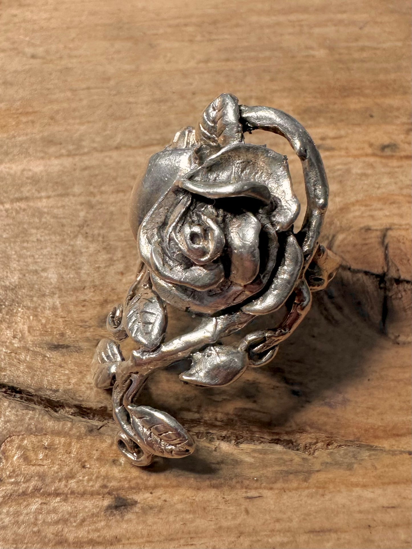 Vintage Long Rose 925 Silver Size O Ring