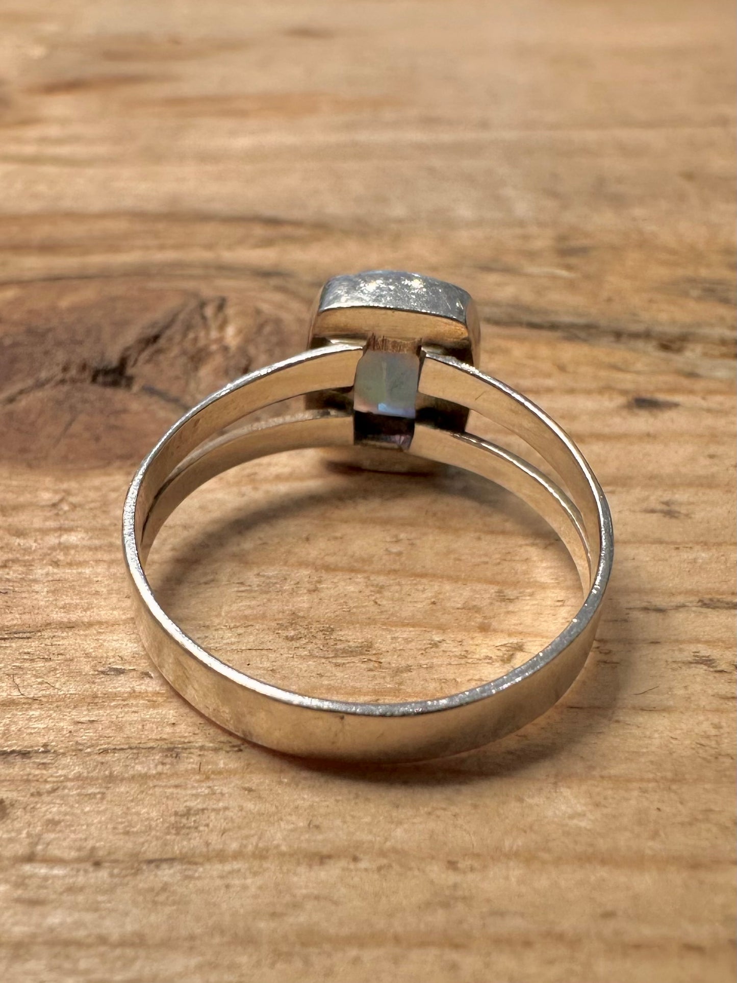 Vintage Rainbow Crystal 925 Silver Size O Ring