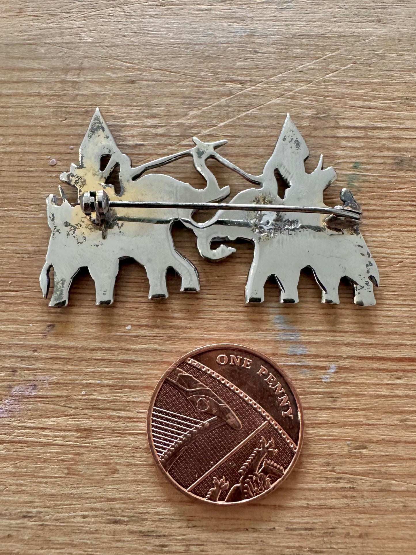 Vintage Siam Enamel Elephant Battle 925 Silver Brooch