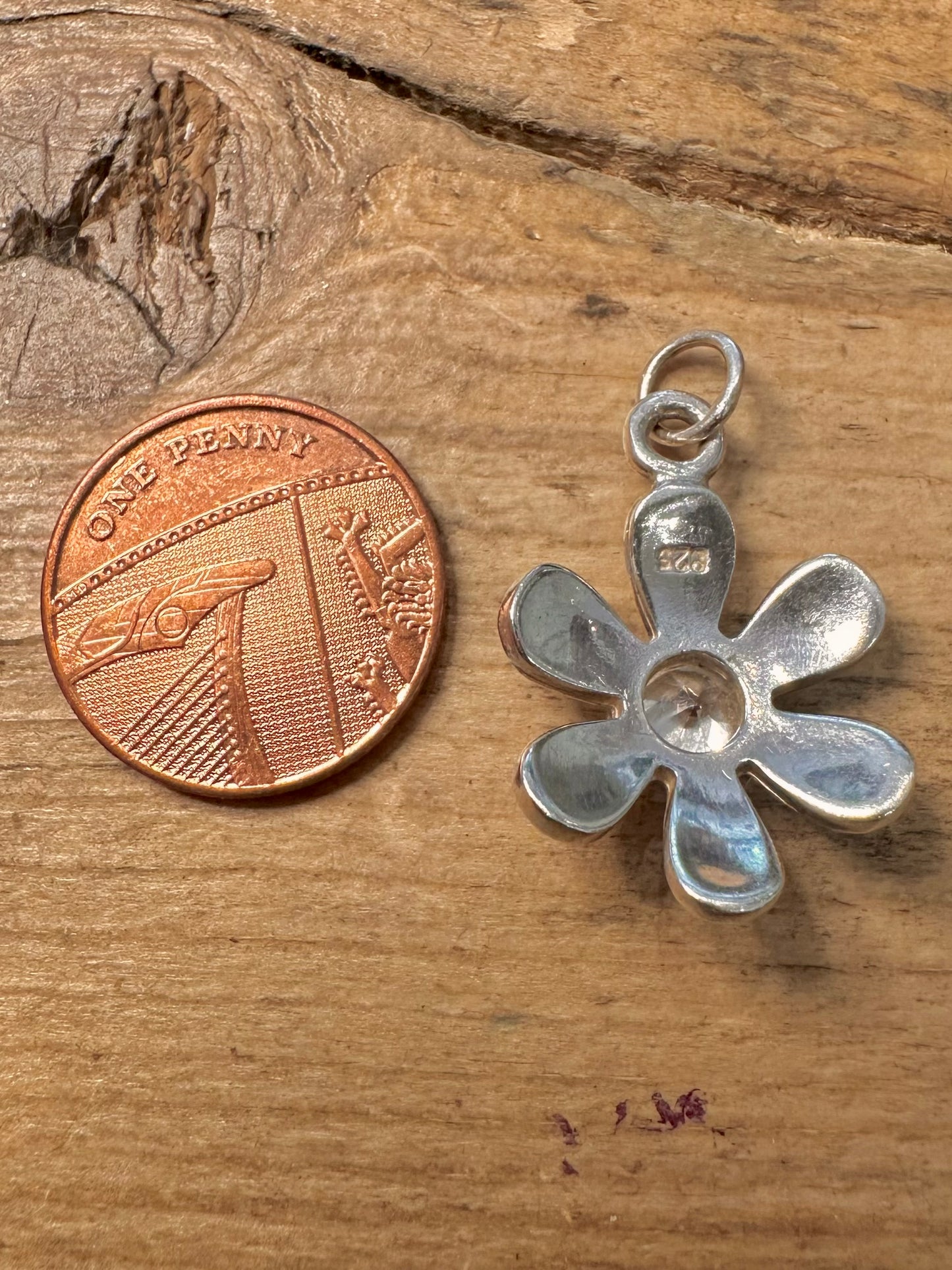 Vintage Flower CZ 925 Silver Pendant