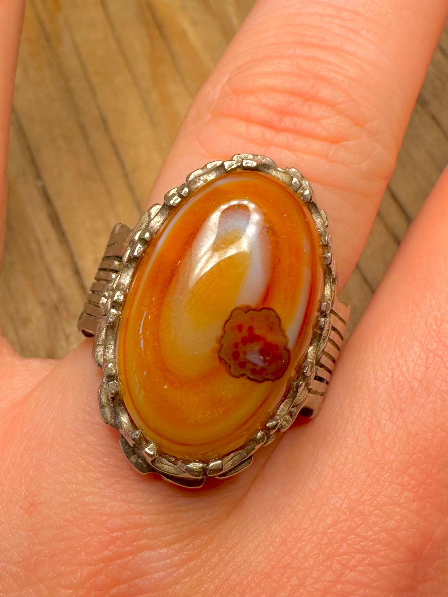 Vintage Orange Agate Oval Ornate 925 Sterling Silver Size Q Ring