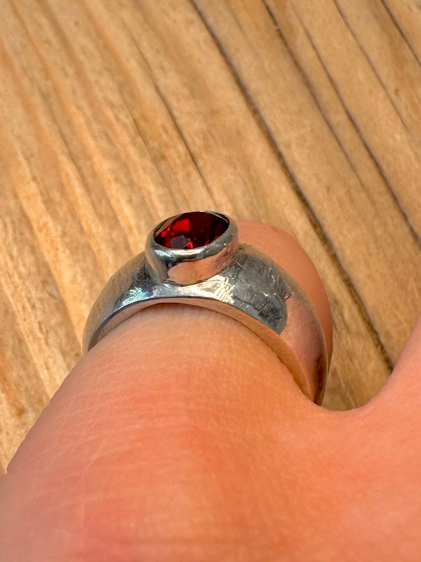 Vintage Garnet Dome 925 Sterling Silver Size N Ring