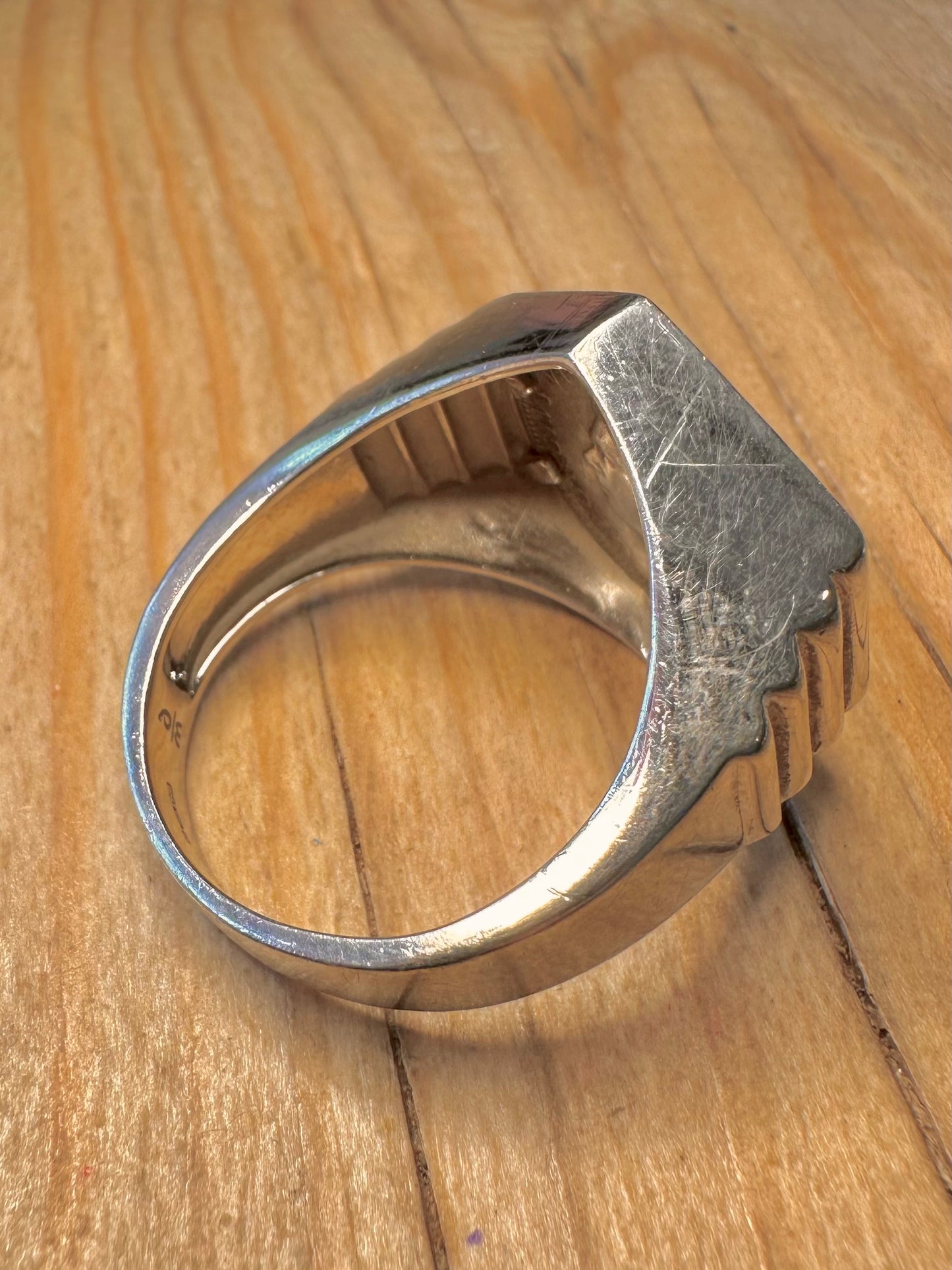 Vintage 1945 Sixpence Coin in Modern Mount 925 Sterling Silver Size Z+4 1/2 Ring