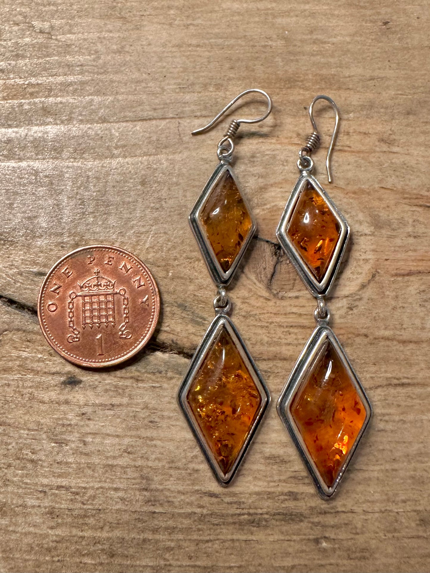 Vintage Amber Diamond Shaped Dangle 925 Silver Earrings