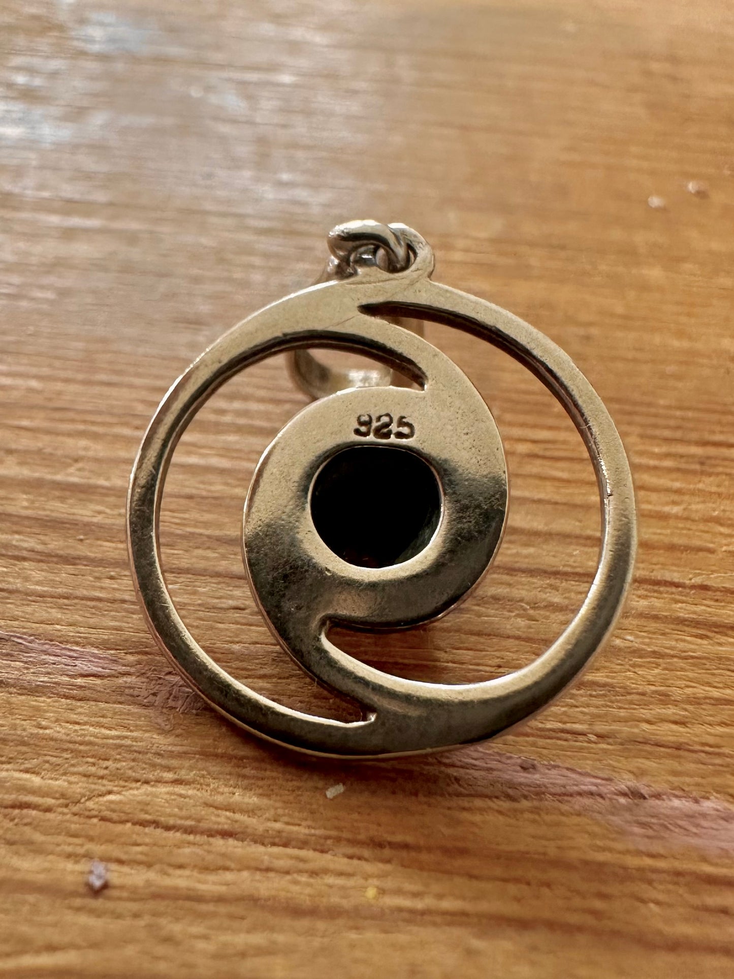 Vintage Green Amber Circle 925 Silver Pendant