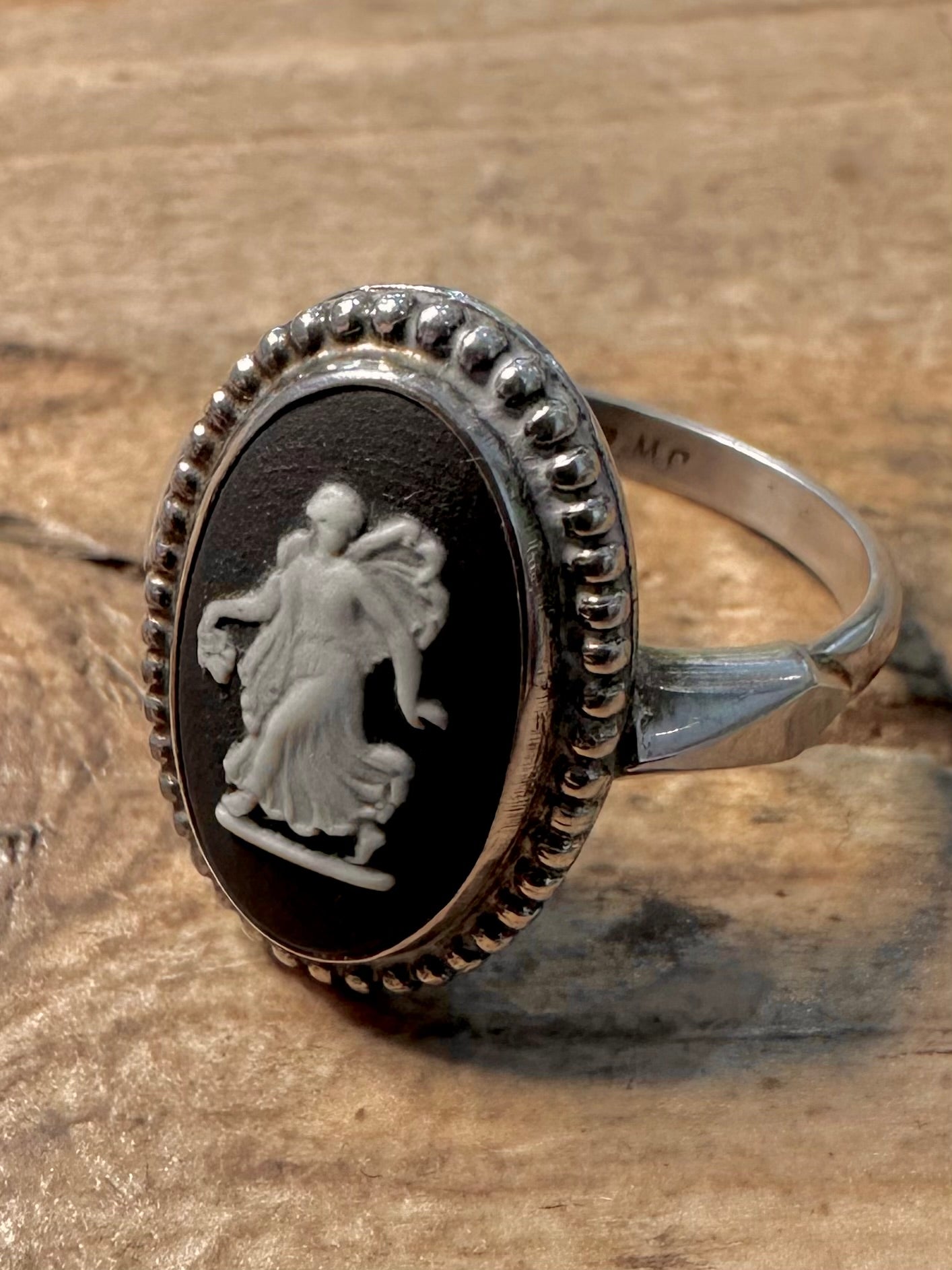 Vintage 1971 Black Wedgwood 925 Silver Size P Ring