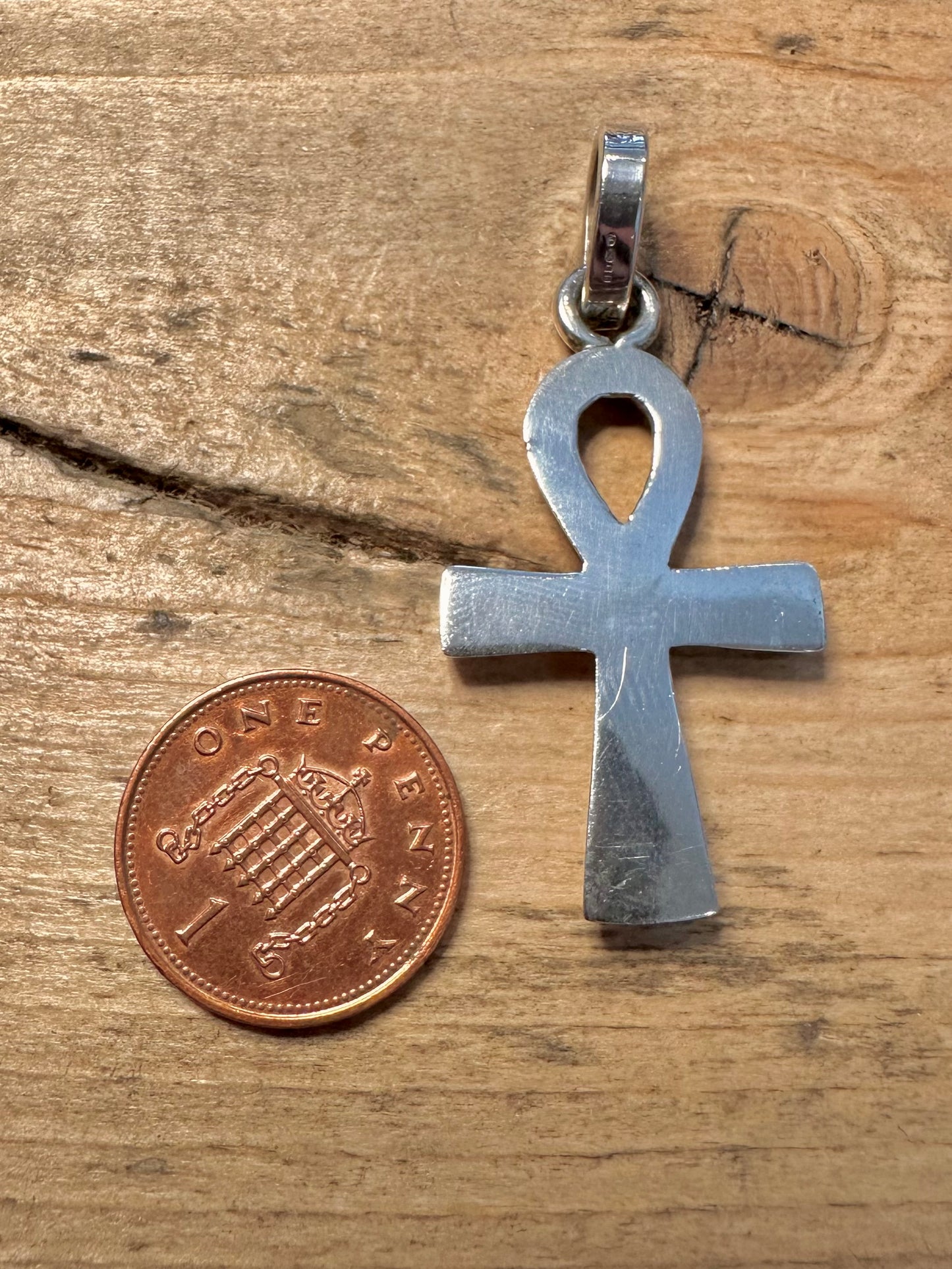 Modern 2001 Ankh 925 Silver Hallmarked Pendant