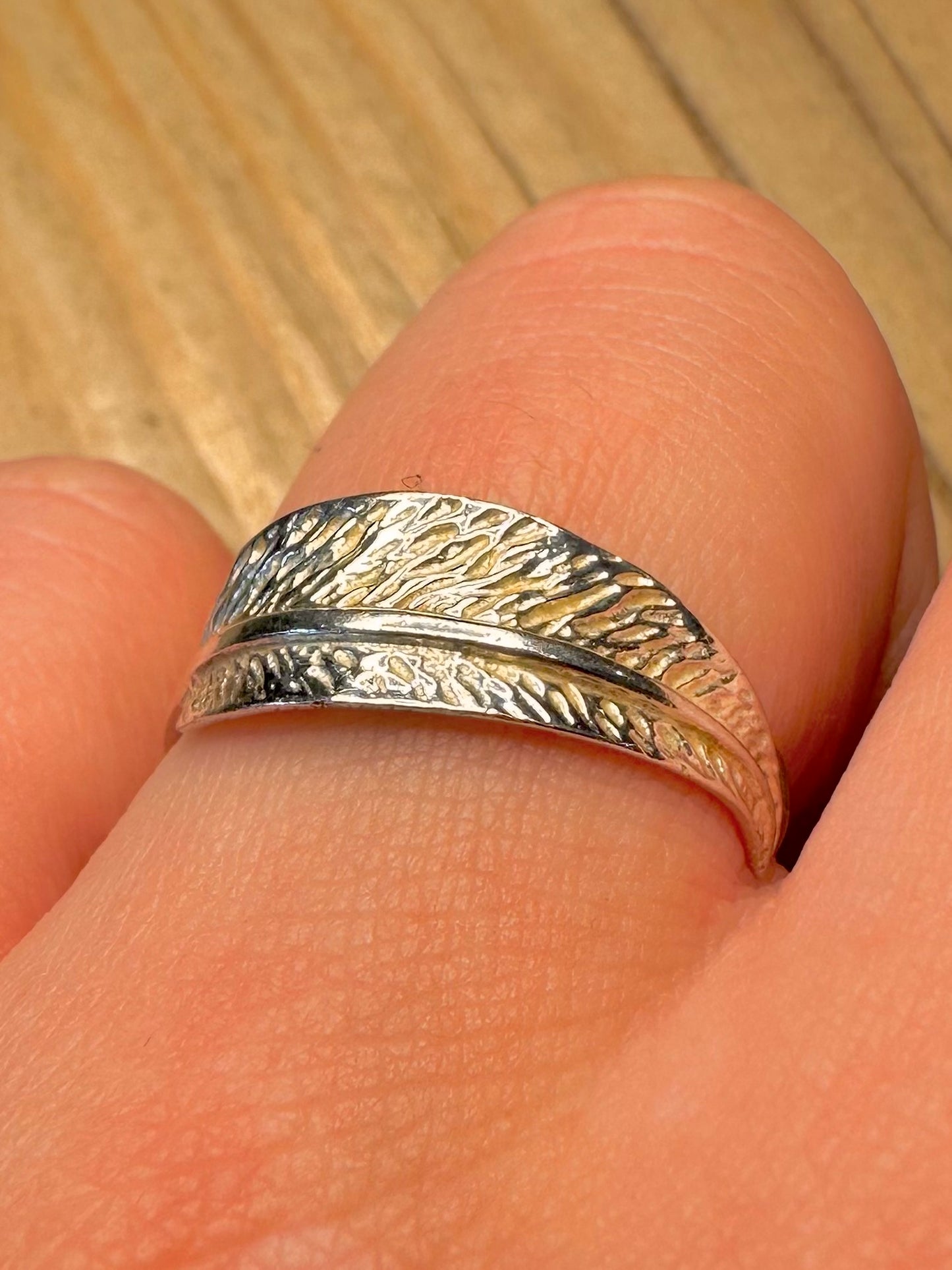 Abstract Leaf Band 925 Sterling Silver Size Q Ring