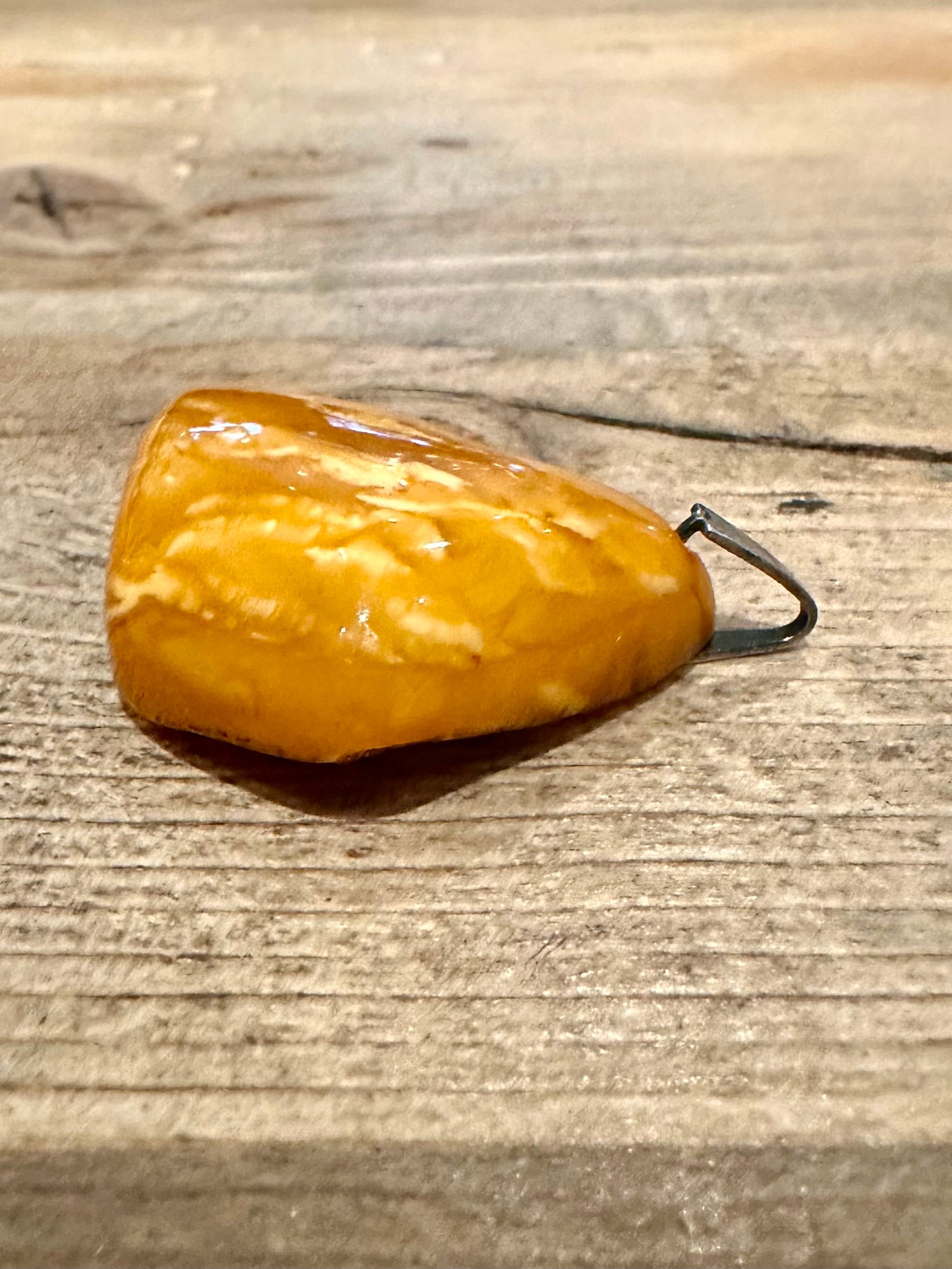 Vintage Raw Butterscotch Amber 925 Silver Pendant