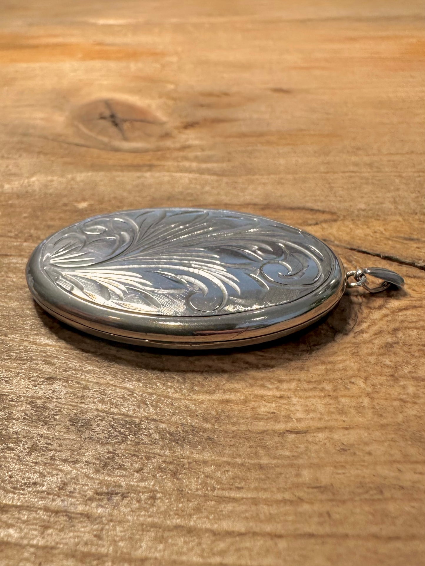 Vintage 1972 Large Oval Engraved 925 Silver Locket Pendant