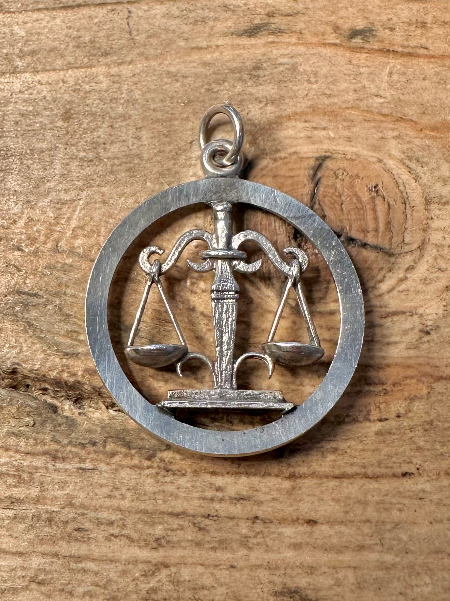 Vintage Libra Circle 925 Silver Pendant