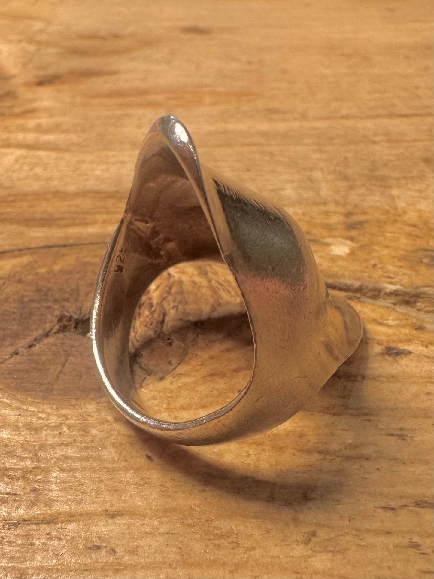 Abstract Long Curved 925 Silver Size O Ring