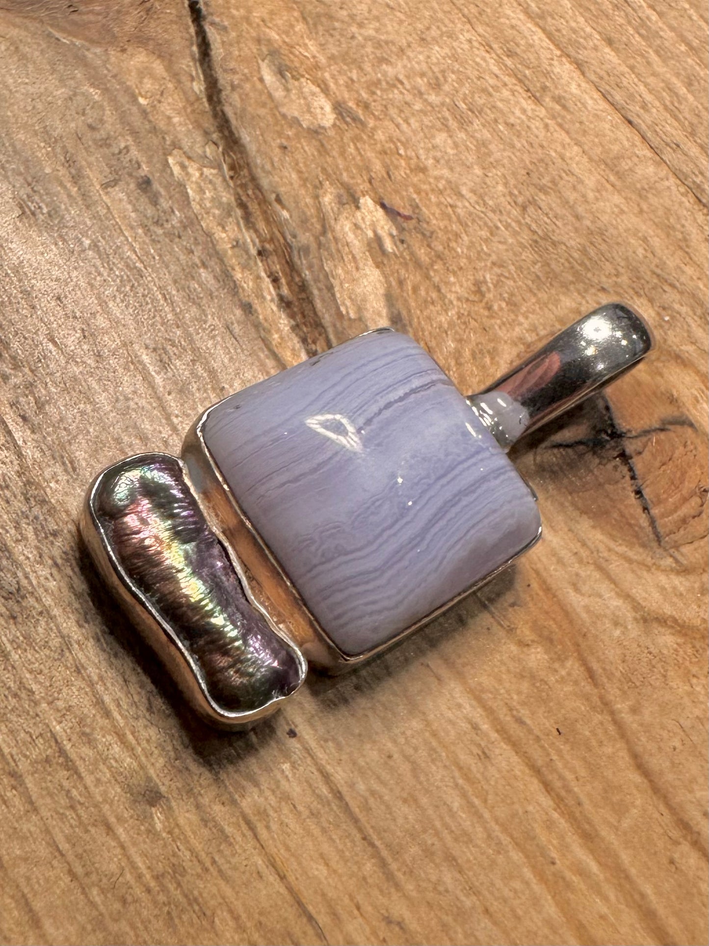Abstract Lace Agate and Abalone 925 Silver Pendant