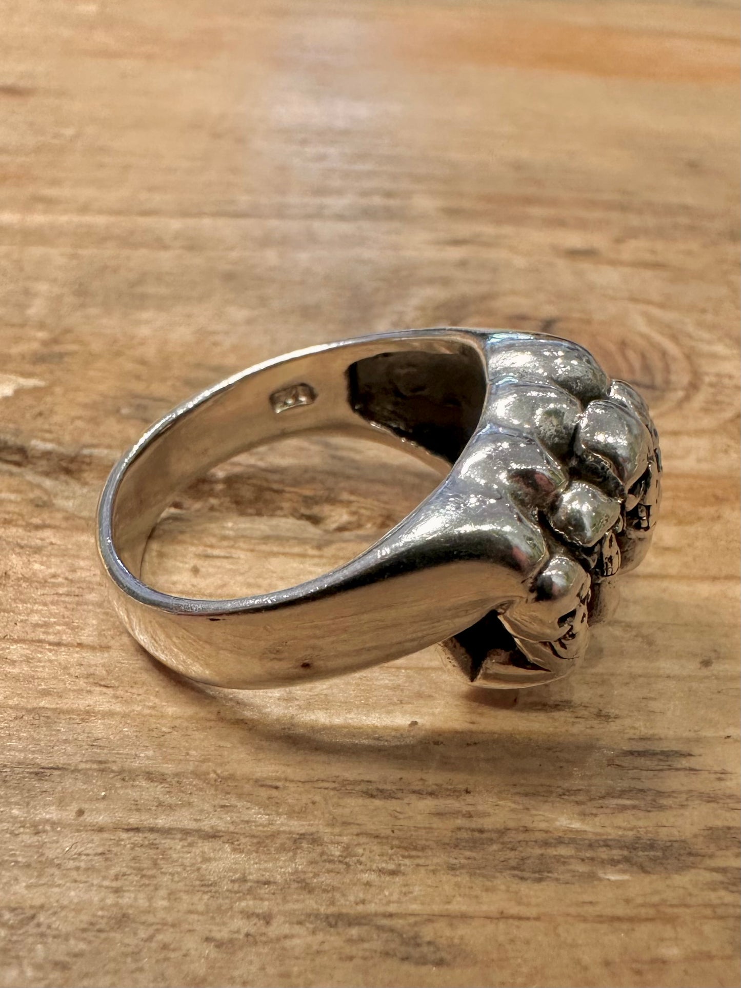 Vintage Fist Skulls 925 Silver Size U Ring
