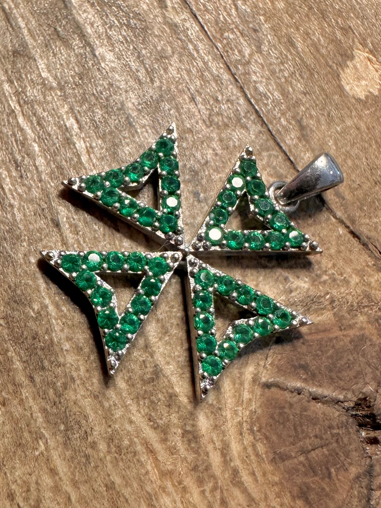 Modern Green and White Cross of Malta 925 Silver Pendant