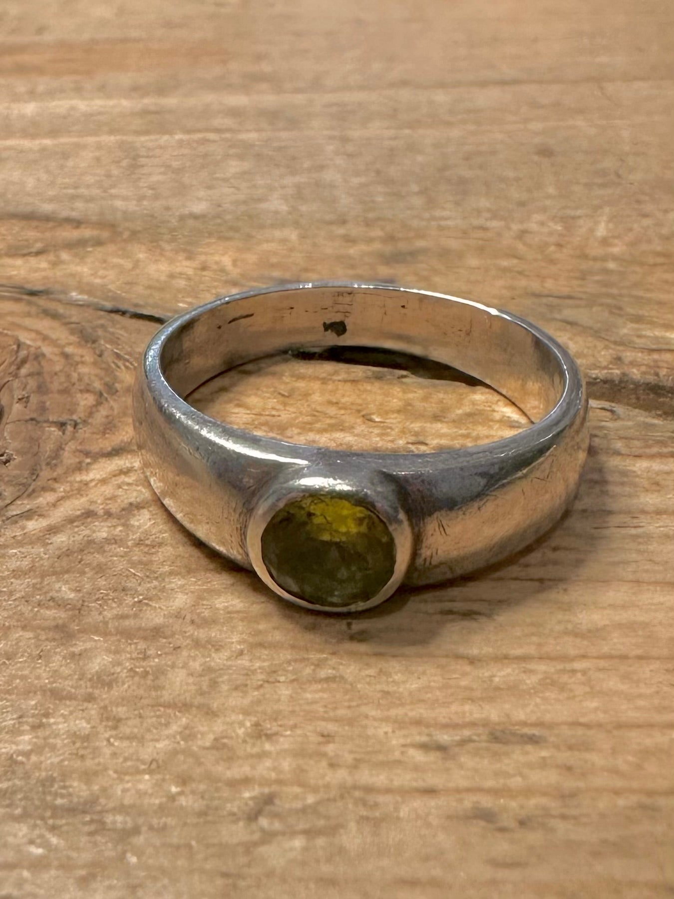 Modernist Peridot 925 Silver Size N1/2 Ring