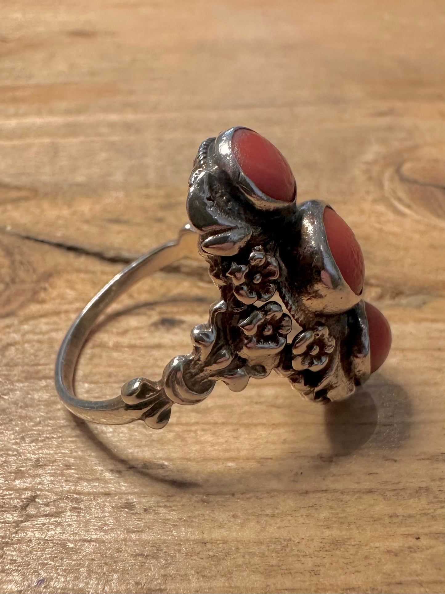Vintage Coral Floral Long 925 Silver Size S Ring