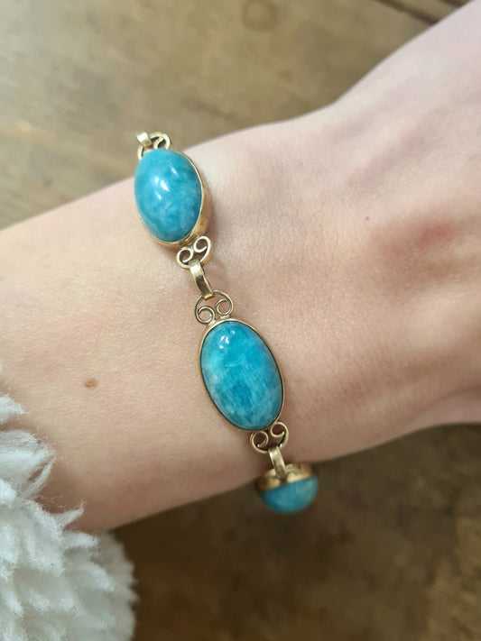 Vintage Blue Stone 9ct Gold Bracelet