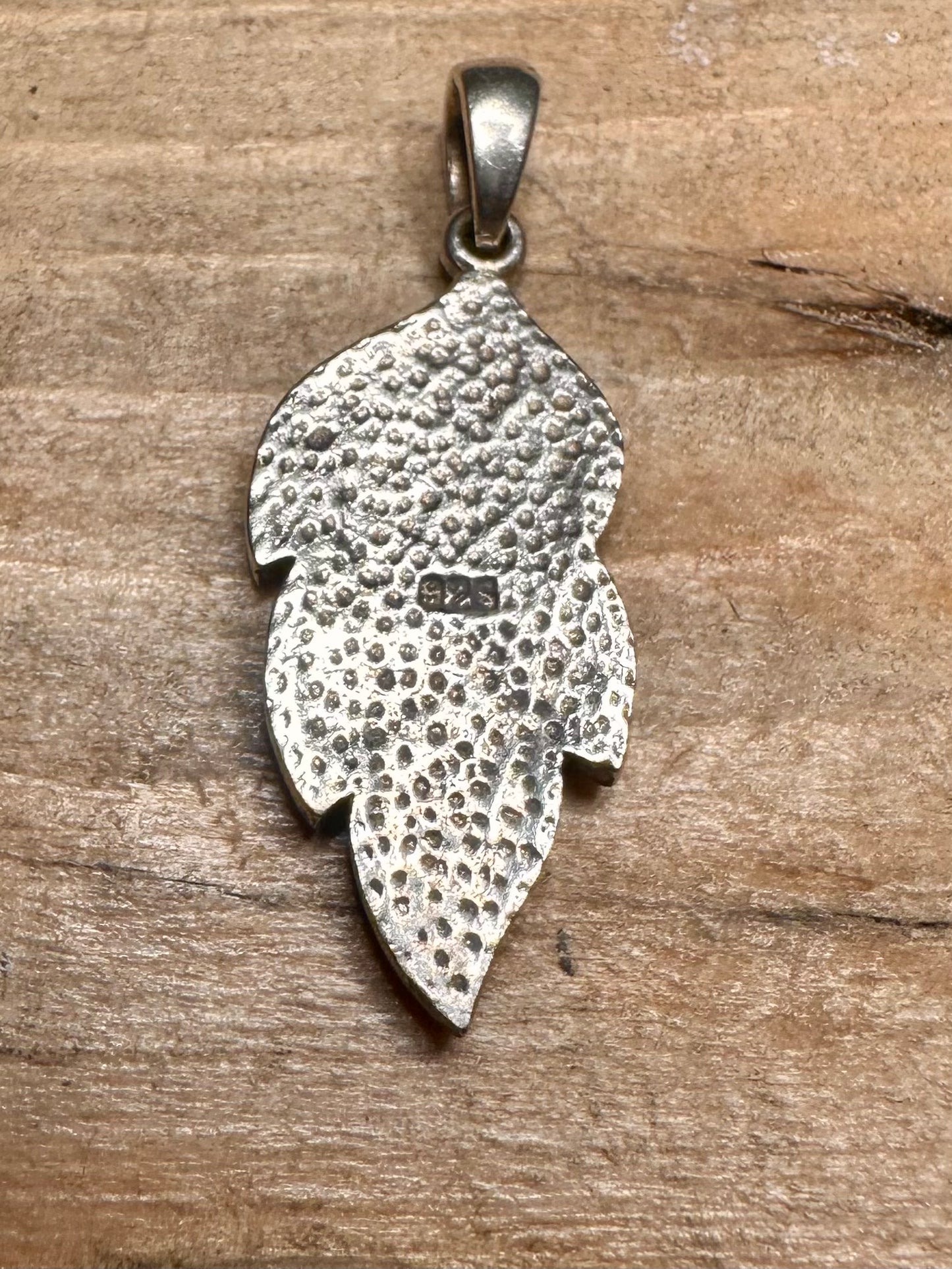 Modern Coloured Mother of Pearl Leaf 925 Silver Pendant