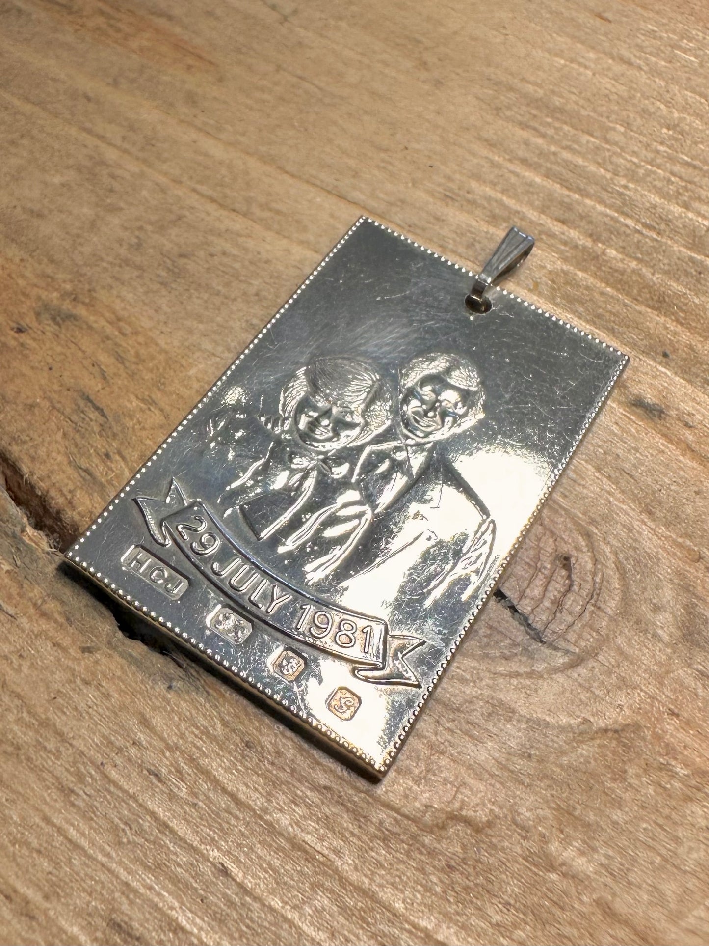 Vintage 1981 Charles and Diana Hallmarked 925 Silver Pendant
