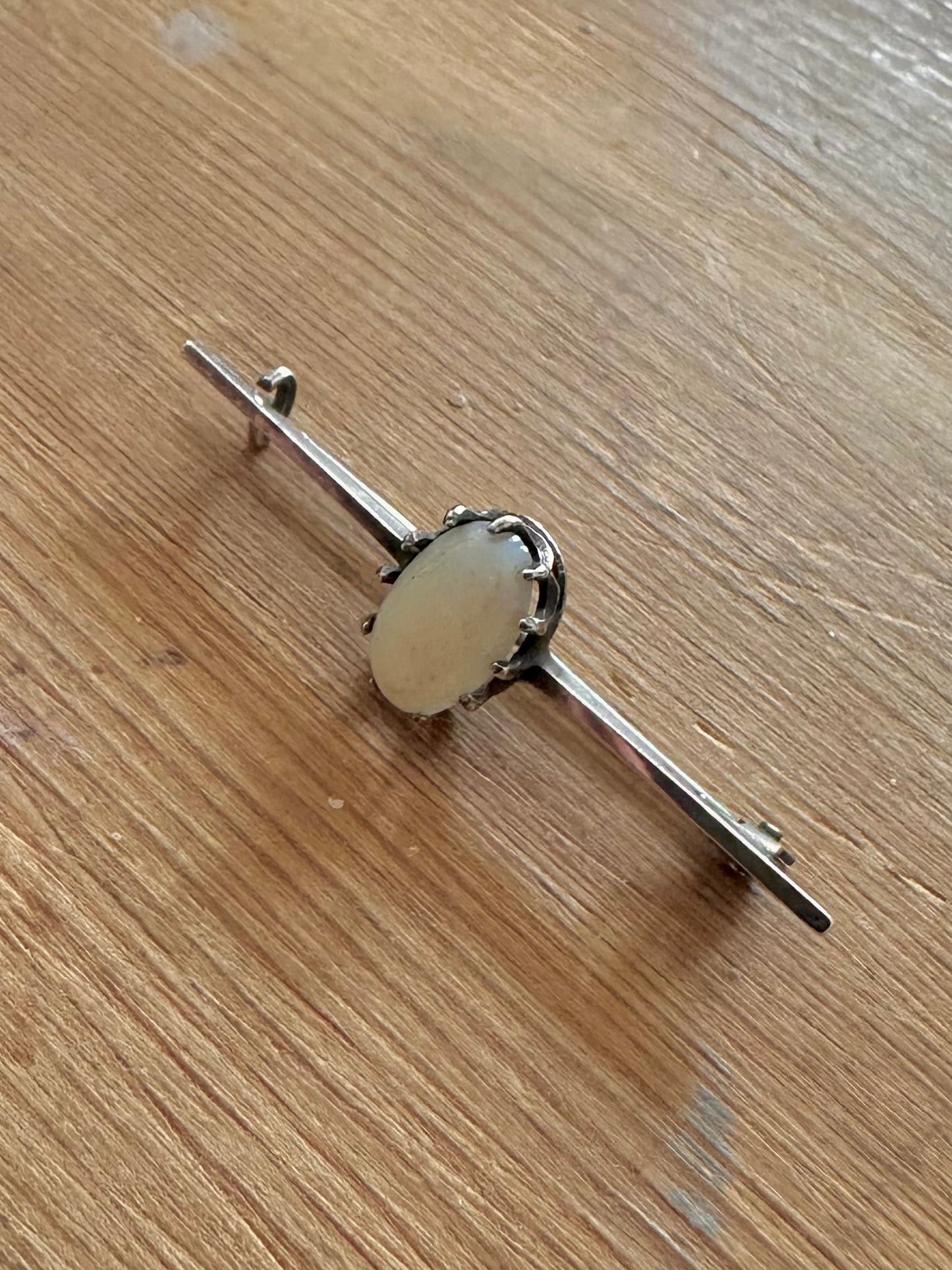 Vintage Opal 925 Silver Brooch