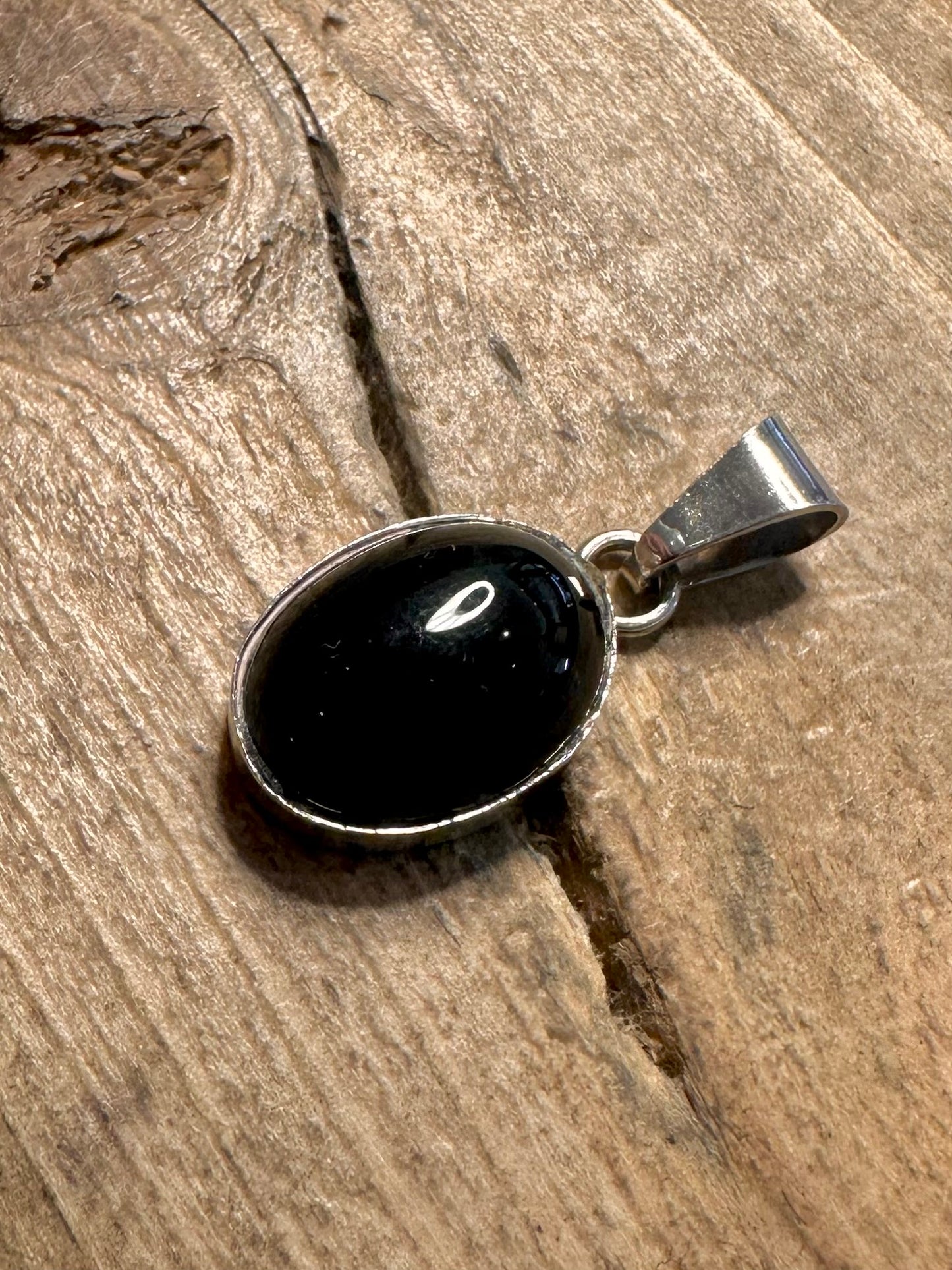 Vintage Black Oval Stone 925 Silver Pendant
