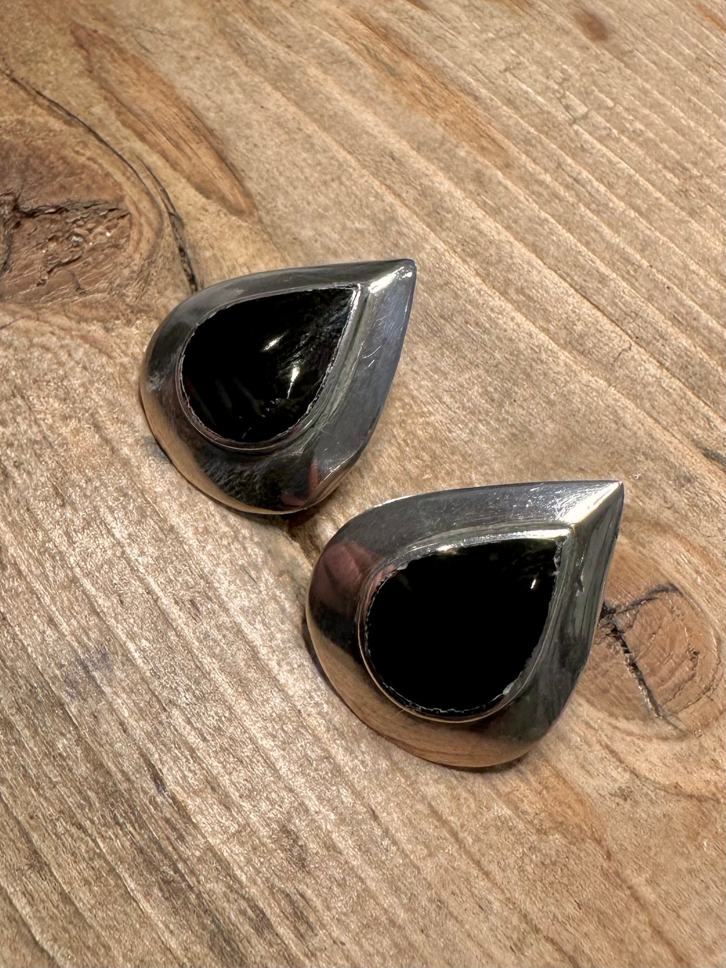 Vintage Black Teardrop Studs 925 Silver Earrings