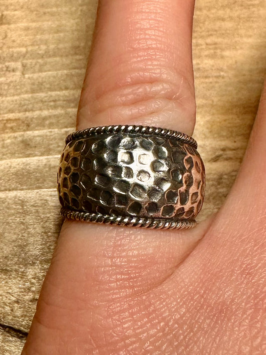 Vintage Hammered Dome 925 Silver Size N Ring