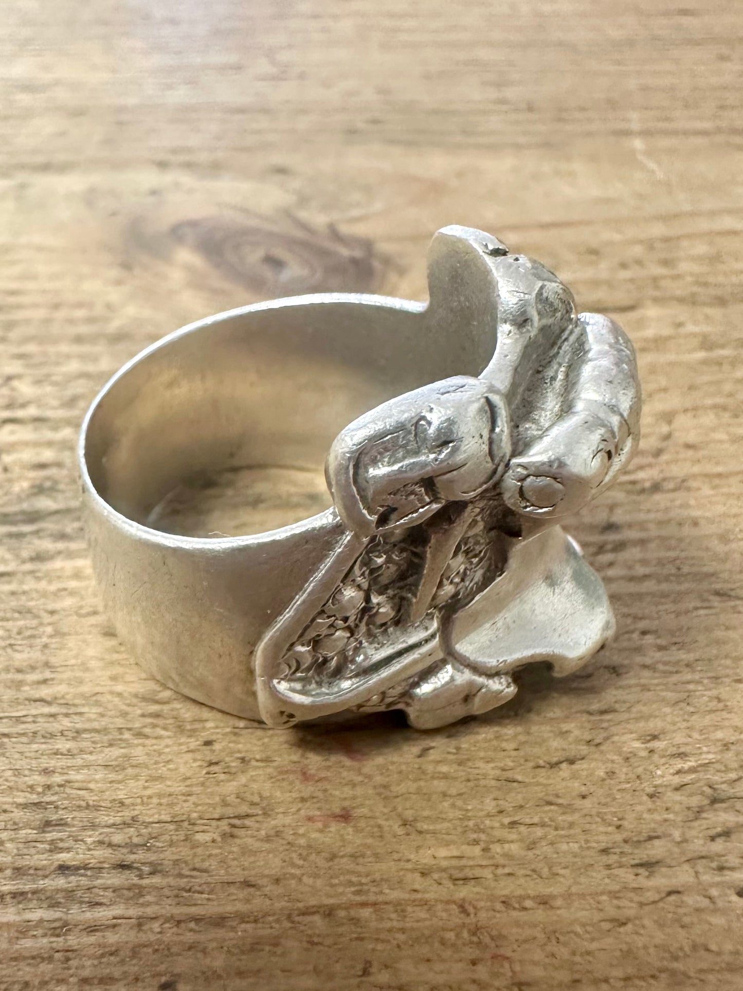Vintage Large Heavy Saddle 925 Silver Size W1/2 Ring