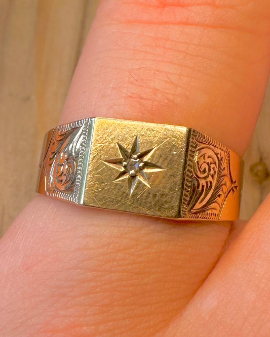 Vintage 9ct Gold 1953 Diamond Engraved Signet Size U Ring