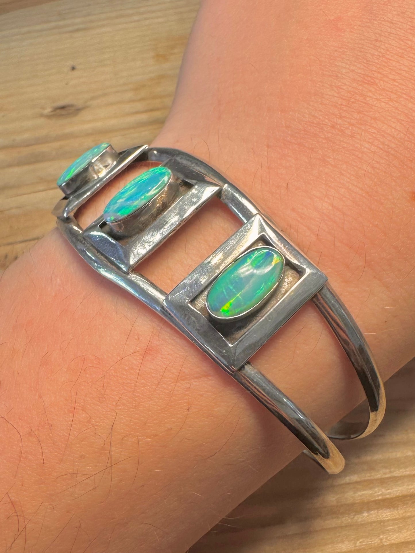 Vintage Opal 925 Sterling Silver Cuff Bangle