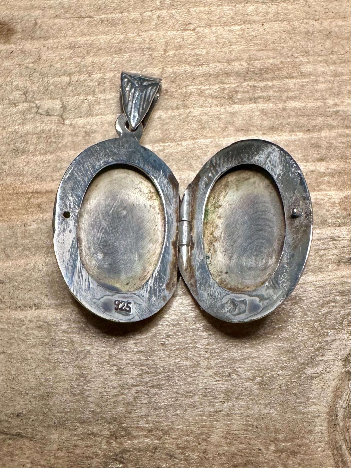 Vintage Engraved Oval Locket 925 Silver Pendant