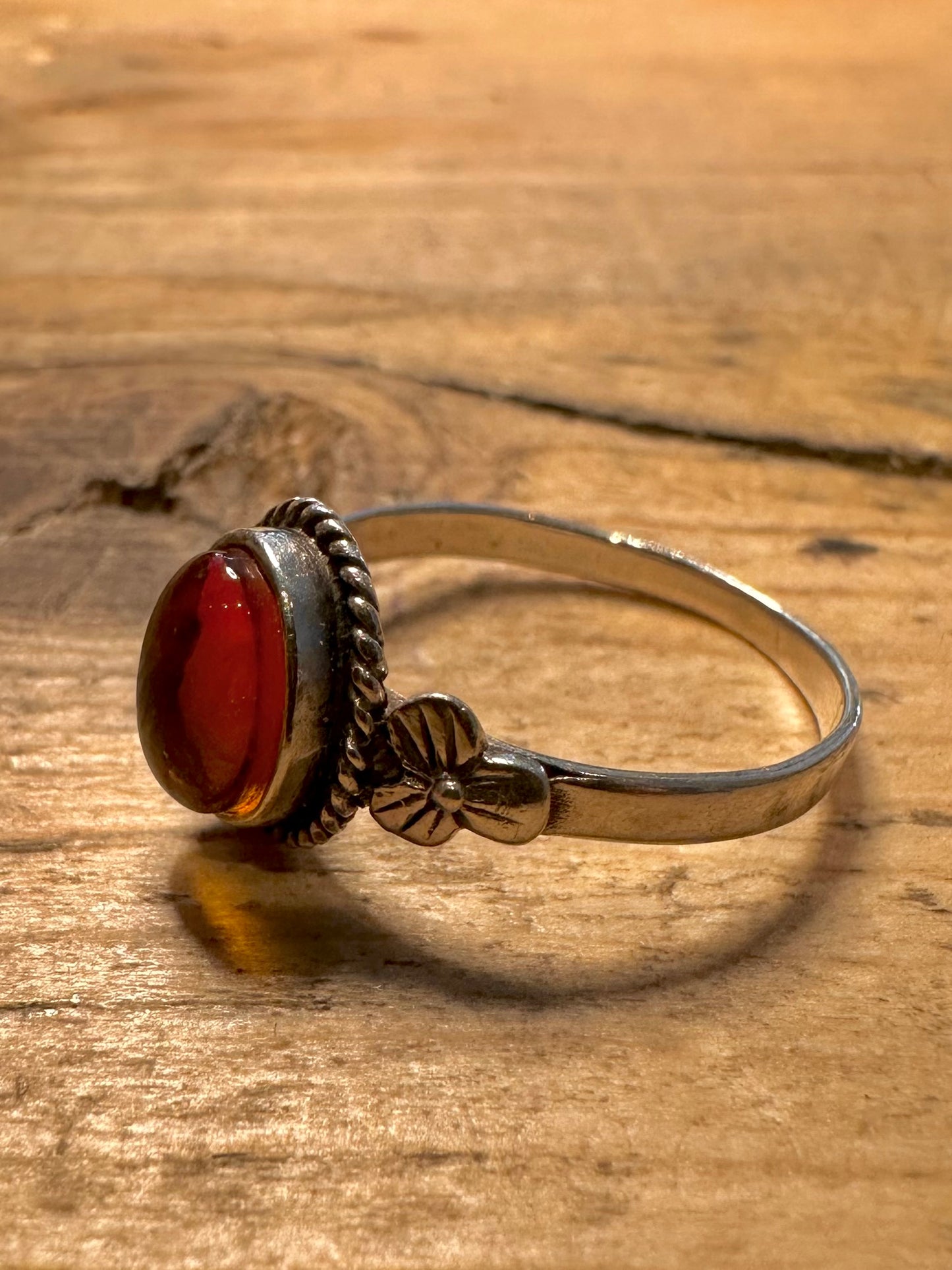 Vintage Amber Flower 925 Silver Size P Ring