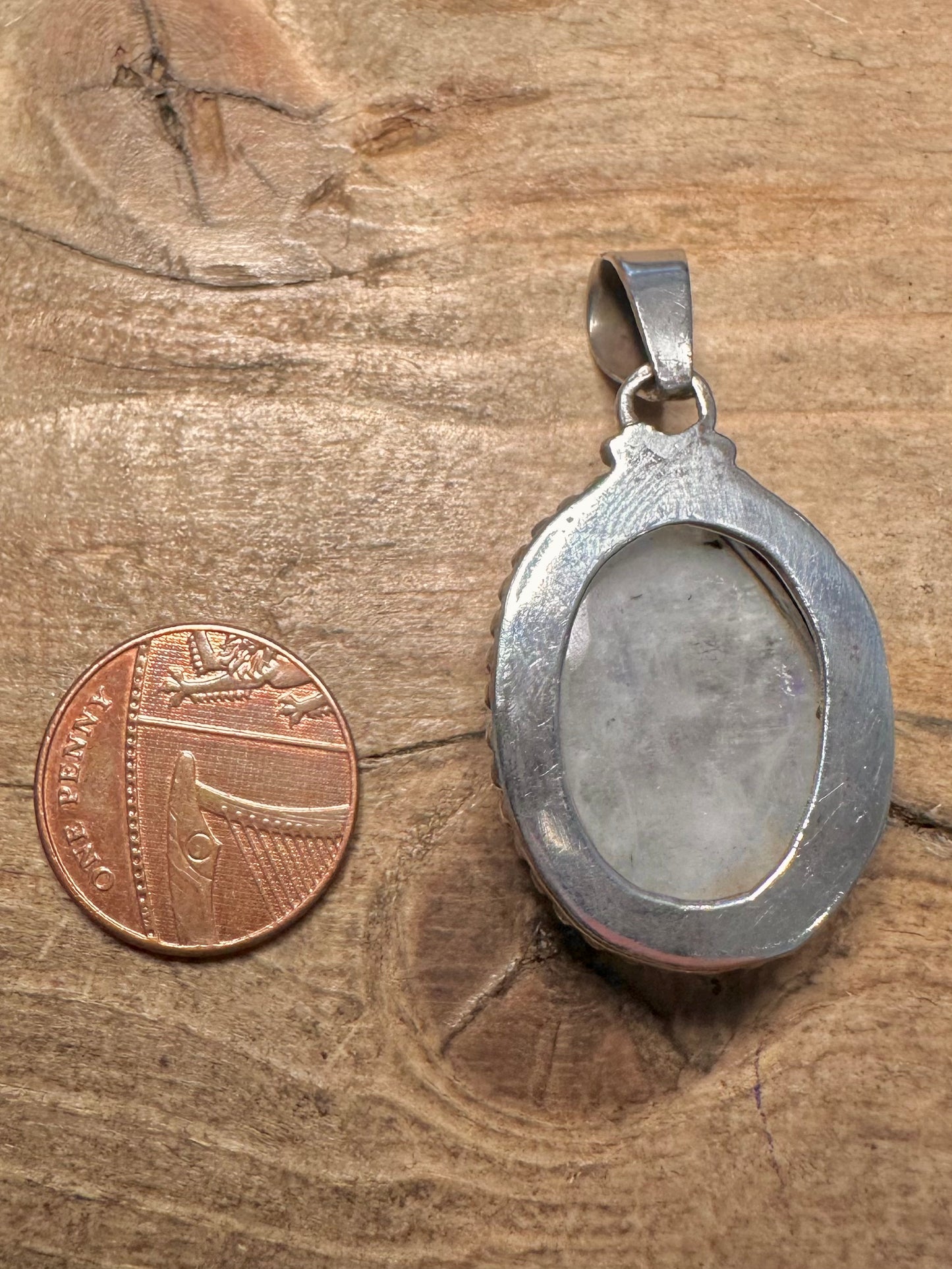 Vintage Moonstone Ornate Oval 925 Silver Pendant