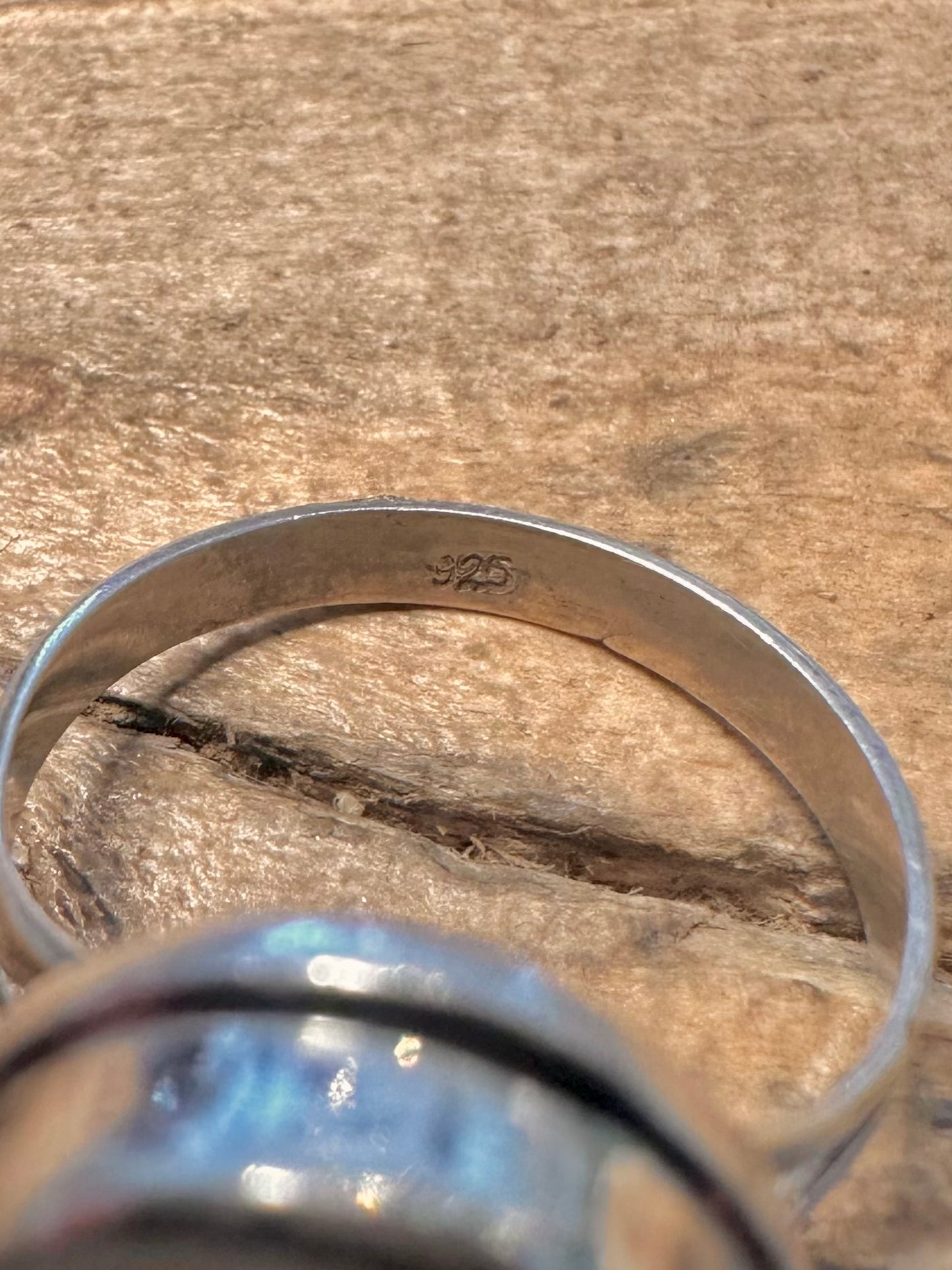 Vintage Oval Mother of Pearl 925 Silver Size O1/2 Ring