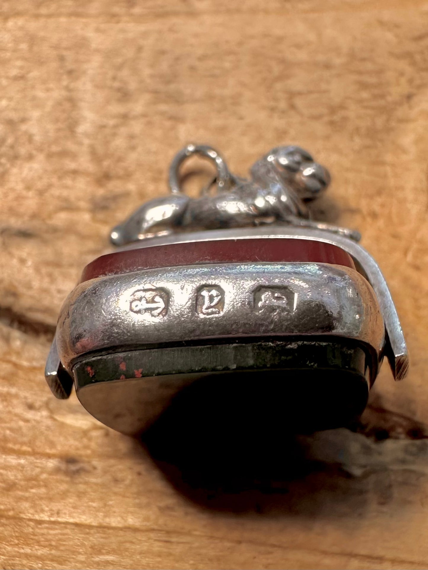 Antique 1898 Victorian Lion Carnelian and Bloodstone Swivel Lion 925 Silver Thob Pendant