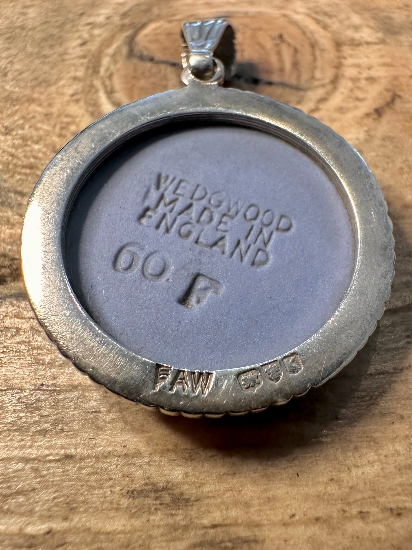 Vintage 1960 Wedgwood Blue Chester 925 Silver Made in England Pendant