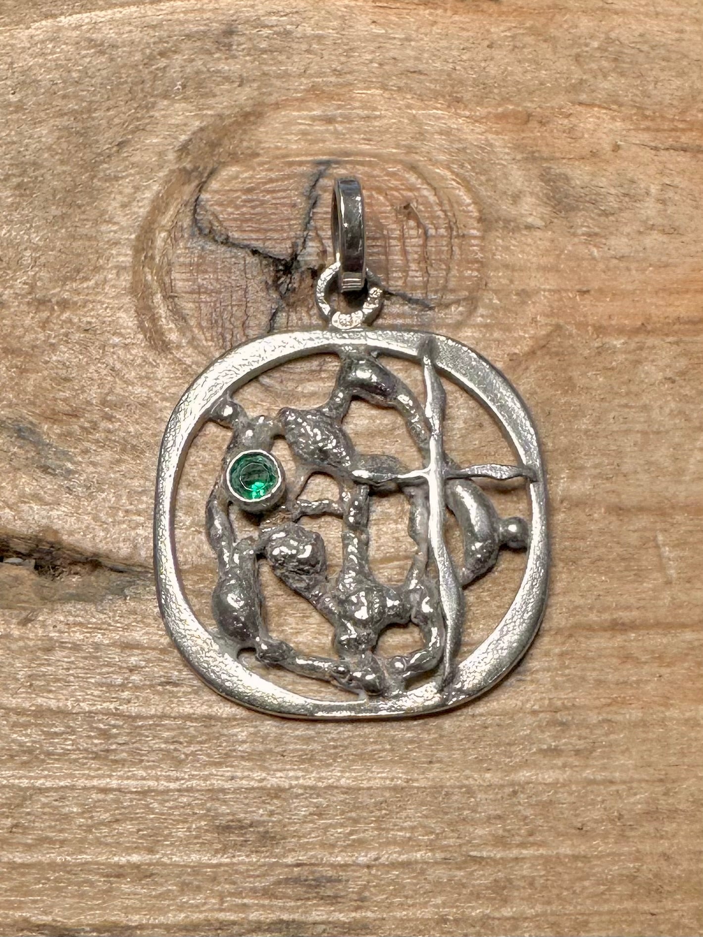 Abstract Green Stone 925 Silver Pendant