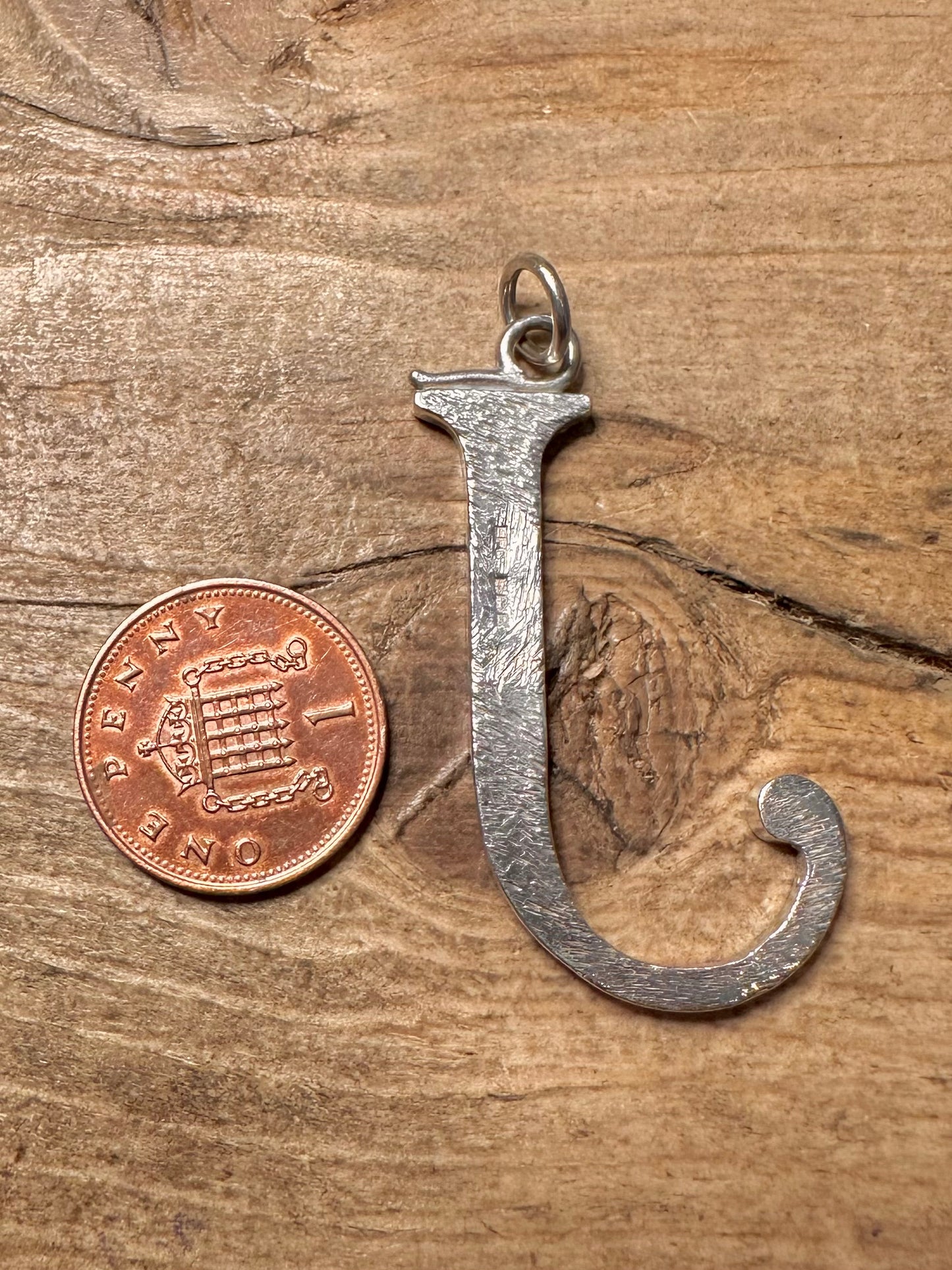 Vintage 1974 Textured J Letter 925 Silver Pendant