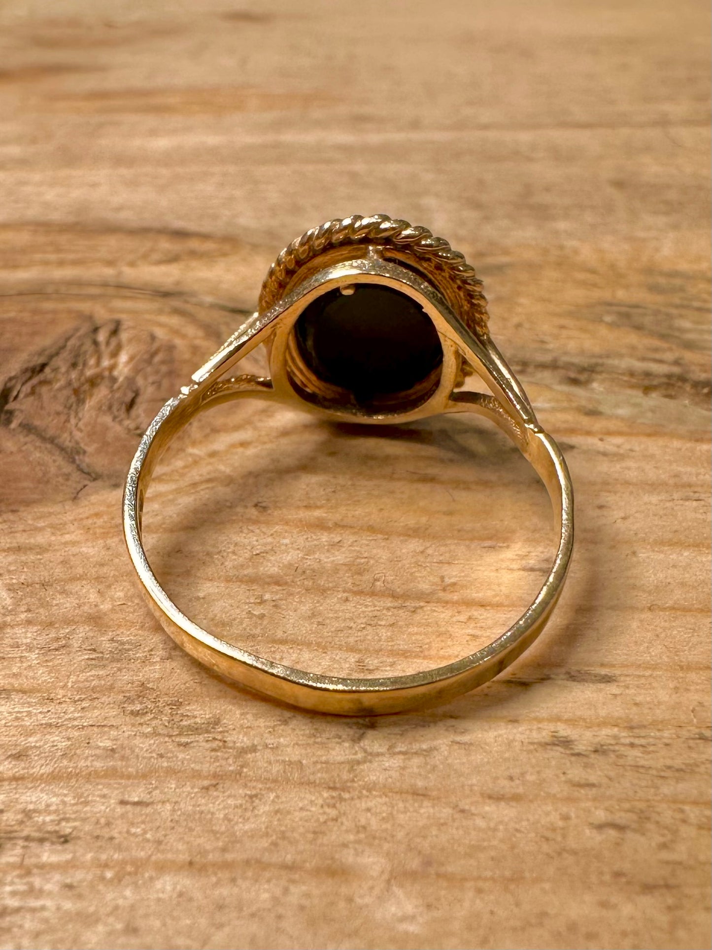 Vintage 1984 9ct Gold Black Opal 375 Size P Ring