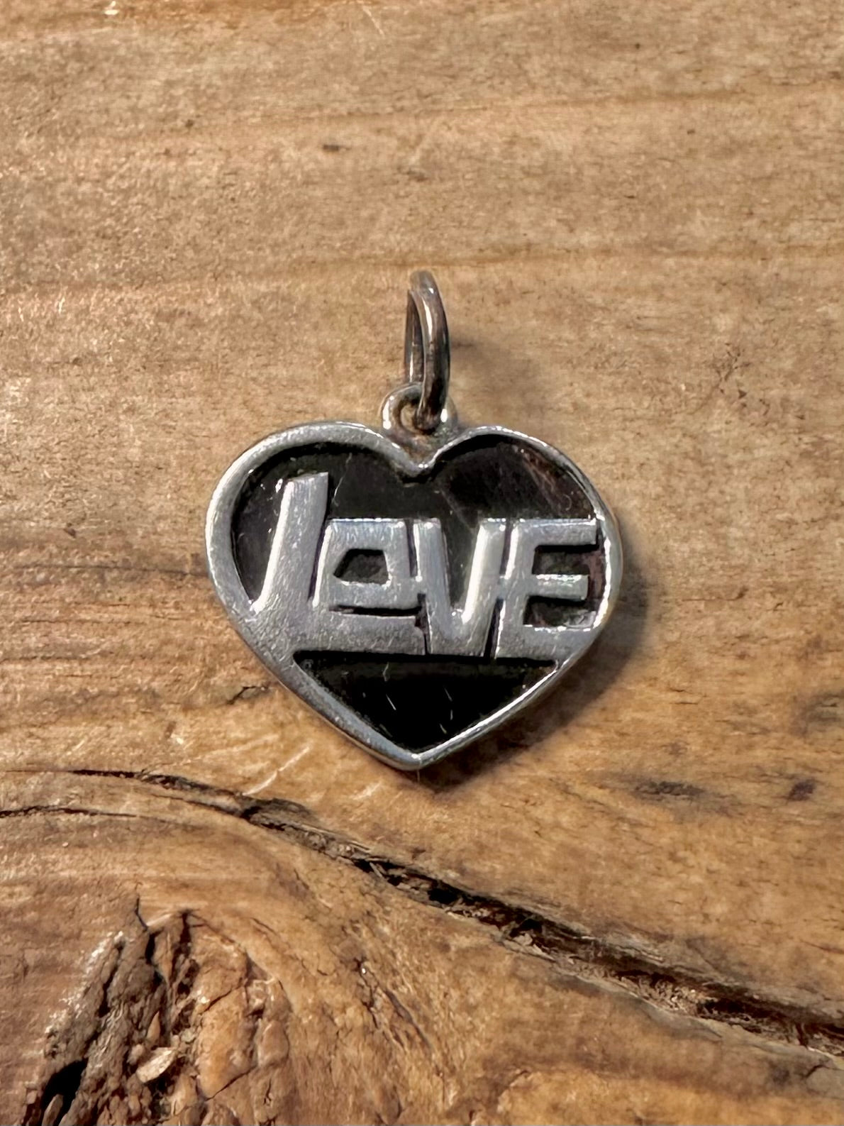 Vintage Love Black Stone 925 Silver Pendant