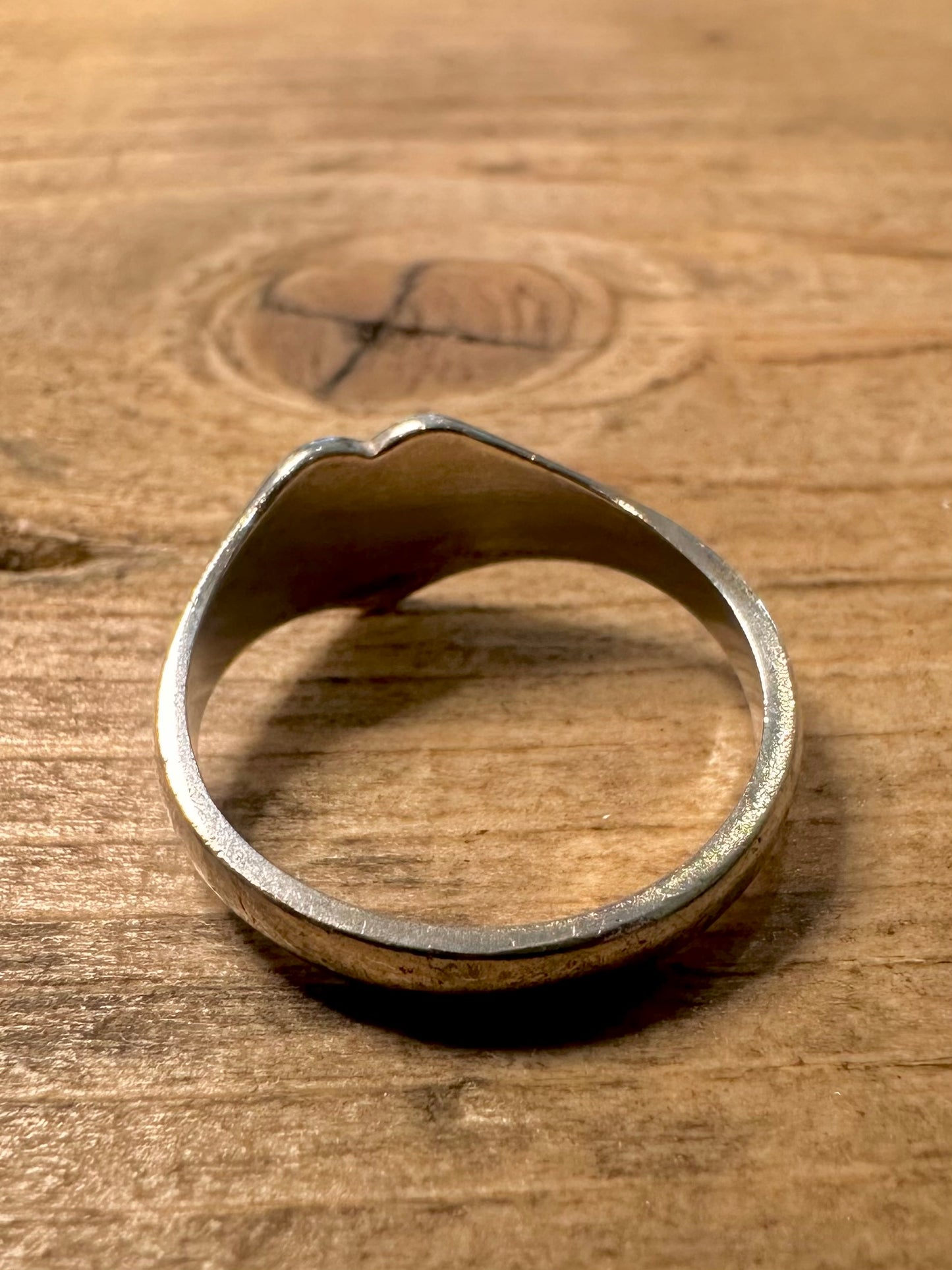 Vintage 1975 Heart Signet Engraved 925 Silver Size P Ring