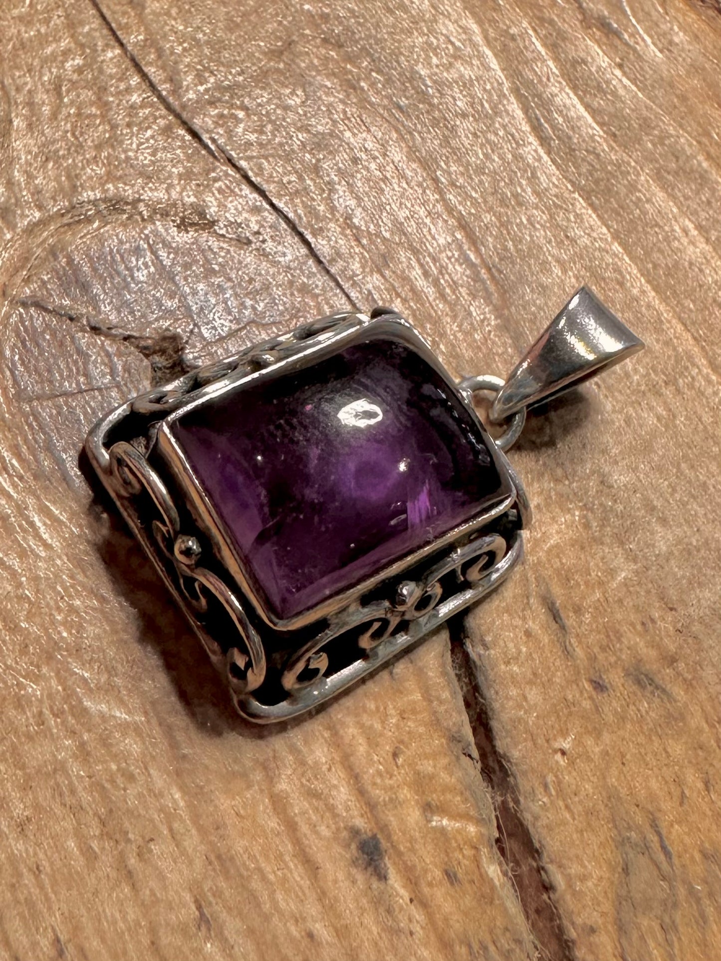 Vintage Amethyst Ornate 925 Silver Pendant