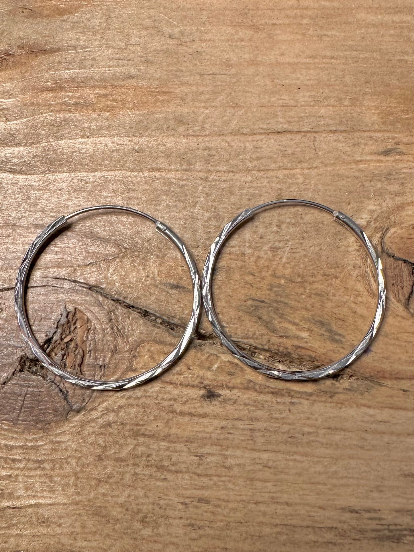 Vintage Textured Hoop 925 Silver Earrings