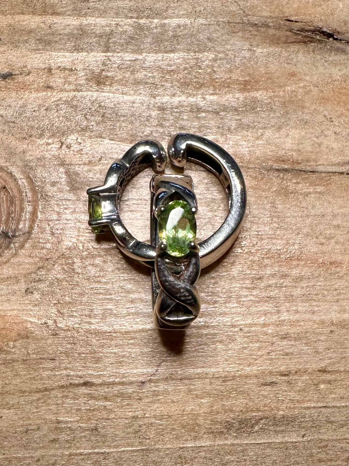 Modern Peridot Hoop 925 Silver Clip On Earrings